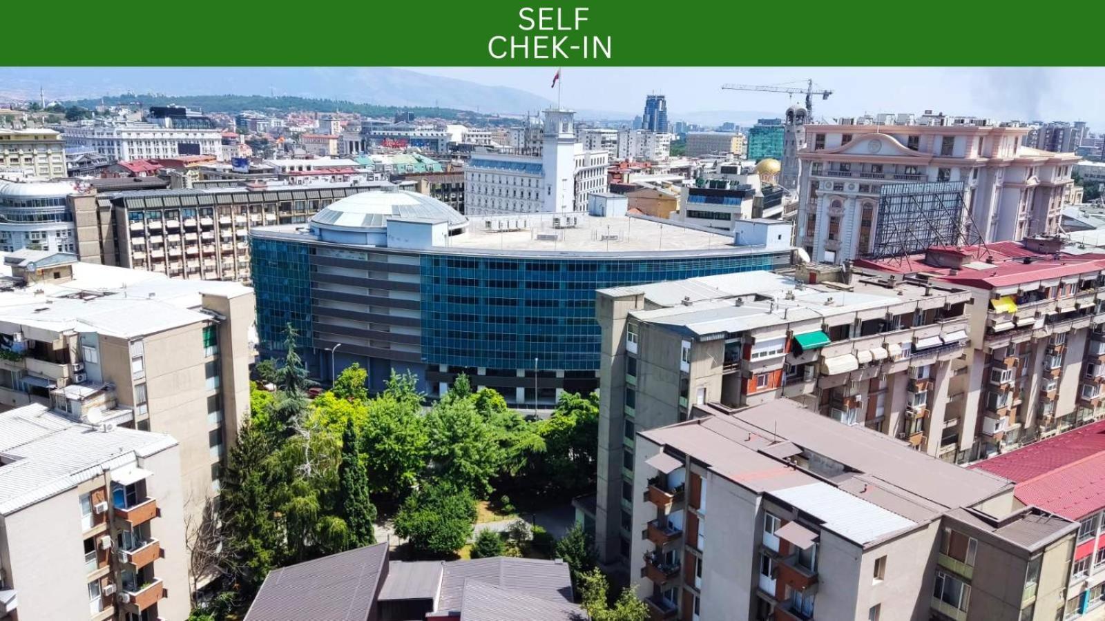 Sky View Luxury Center Skopje Apartments Kültér fotó